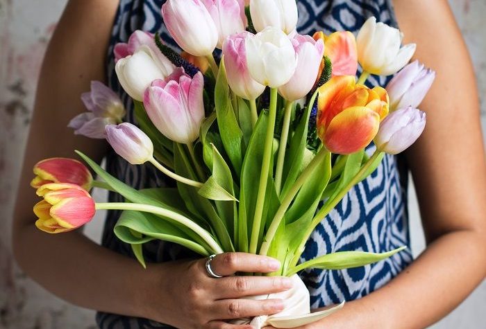 Some Excellent Mental Health Benefits Of Having Flowers At Home